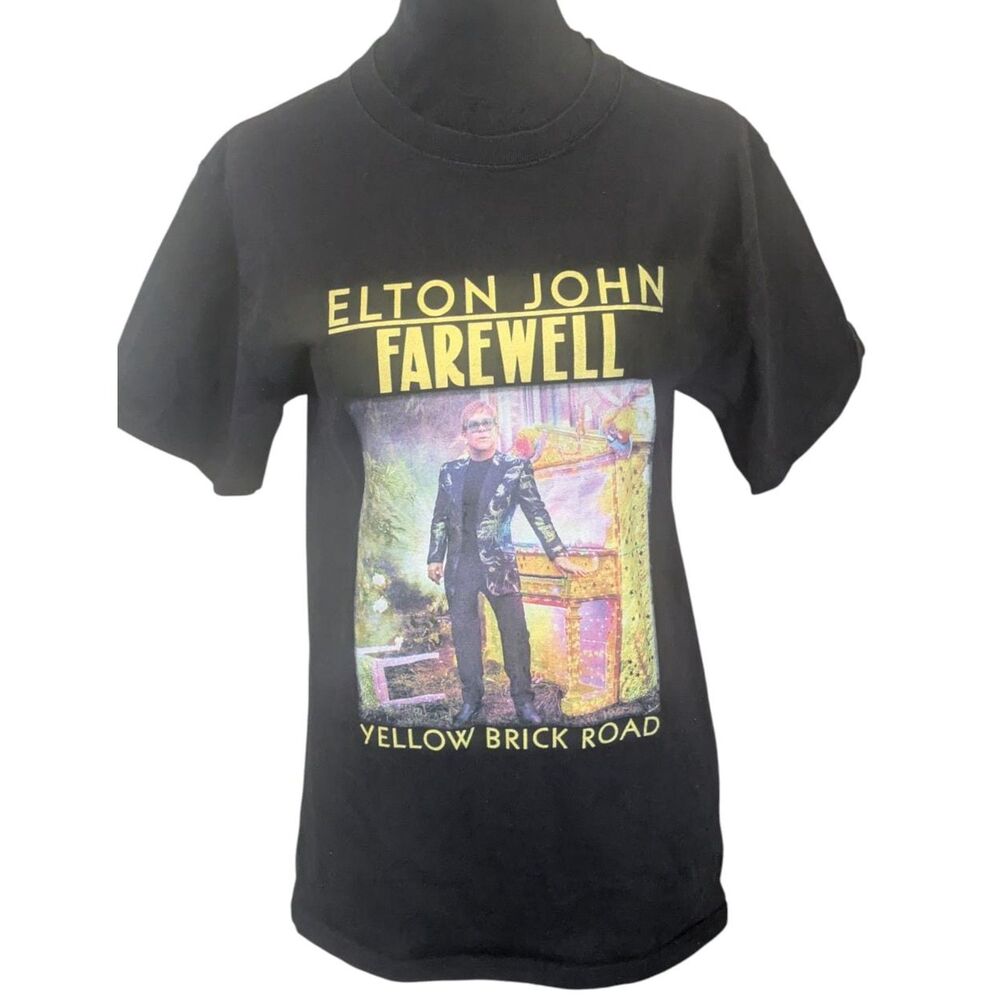Elton John 2018 Farewell Yellow Brick Road Tour T-Shirt | Vintage Graphic Tee